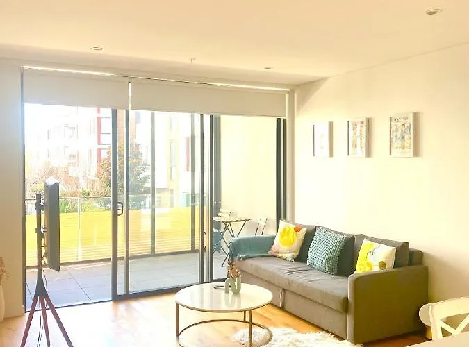 One Bedroom With Roof Top Pool