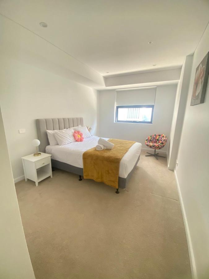 One Bedroom With Roof Pool Apartment