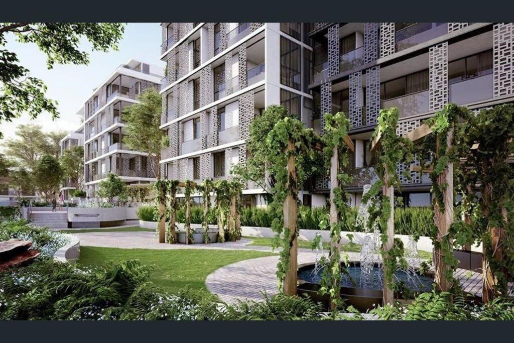 One Bedroom With Roof Pool *